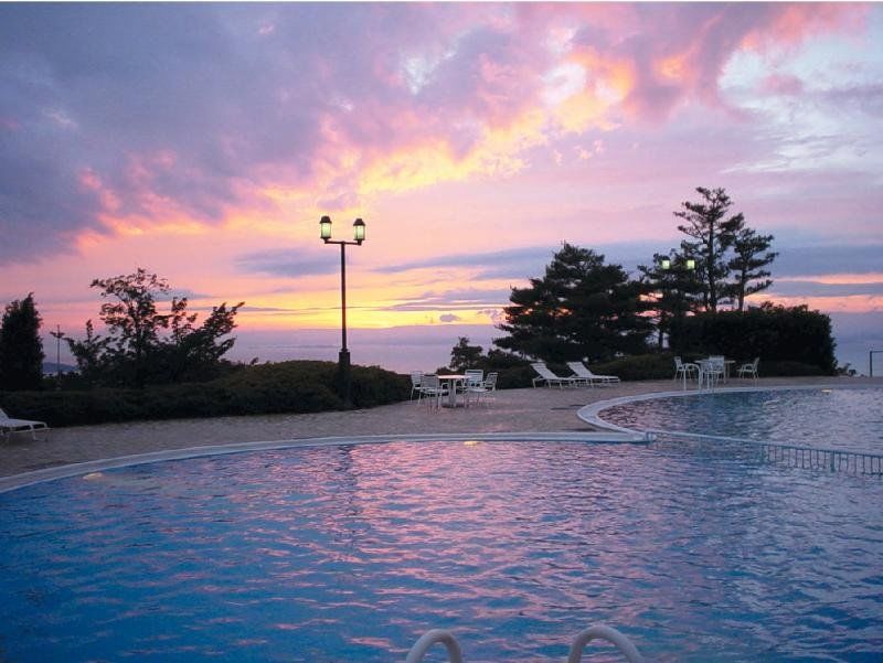 Takamatsu Century Hotel Экстерьер фото